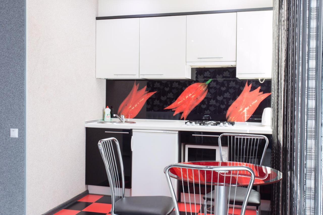 Luxury Studios On Nauki Avenue Kharkiv Eksteriør bilde
